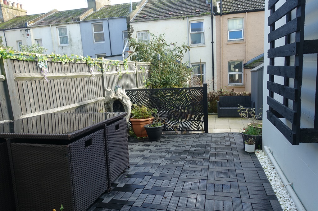 Rear of Property.JPG